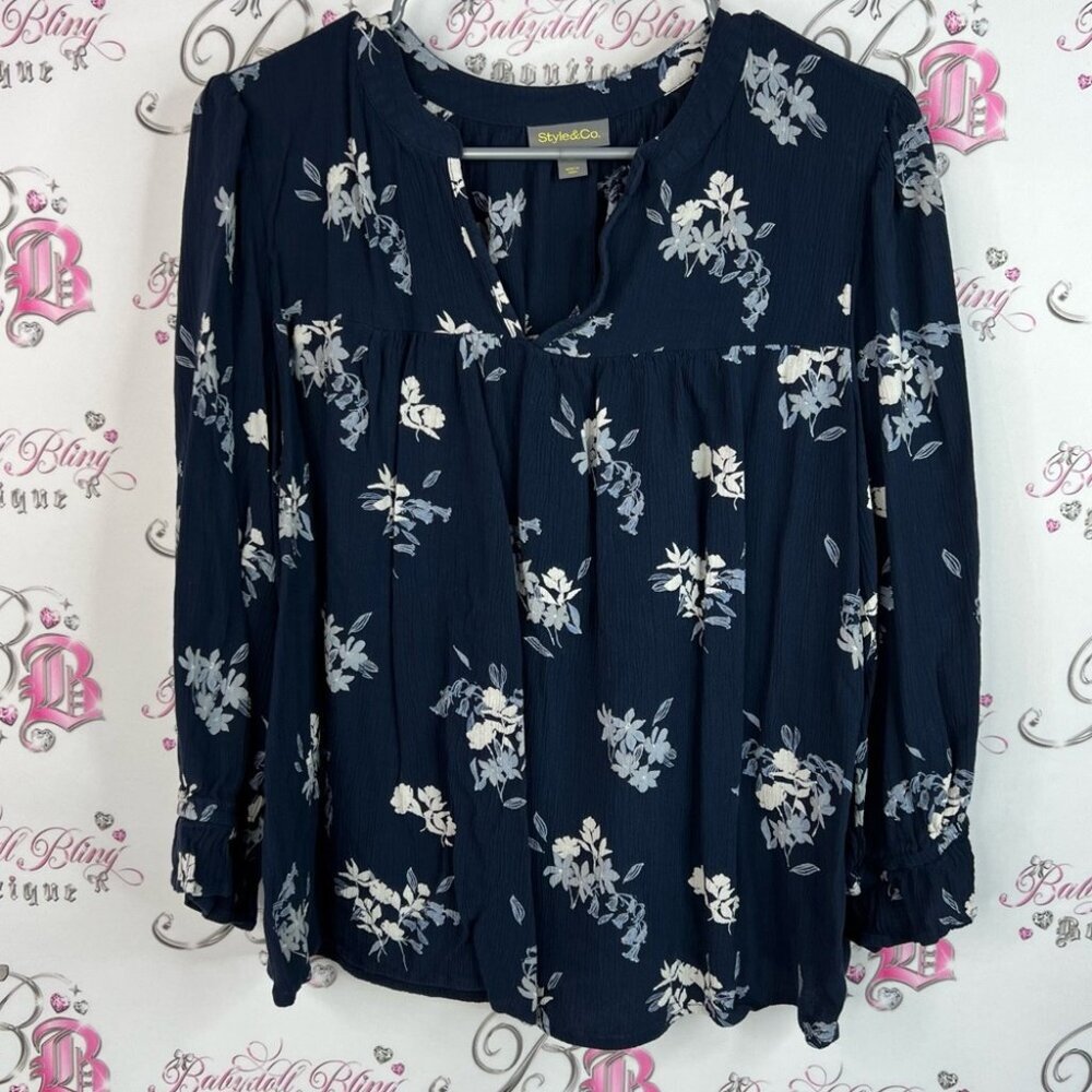 Style & Co. Top long sleeve blue flowers white Navy Floral Blouse crinkle fabric